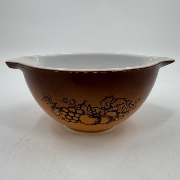 Pyrex Old Orchard Cinderella Mixing Bowl 441 Vintage 1 1/2 PT Orange w/Grapes - Picture 1 of 8